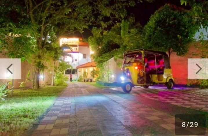 Sisil Villa Matara Buitenkant foto