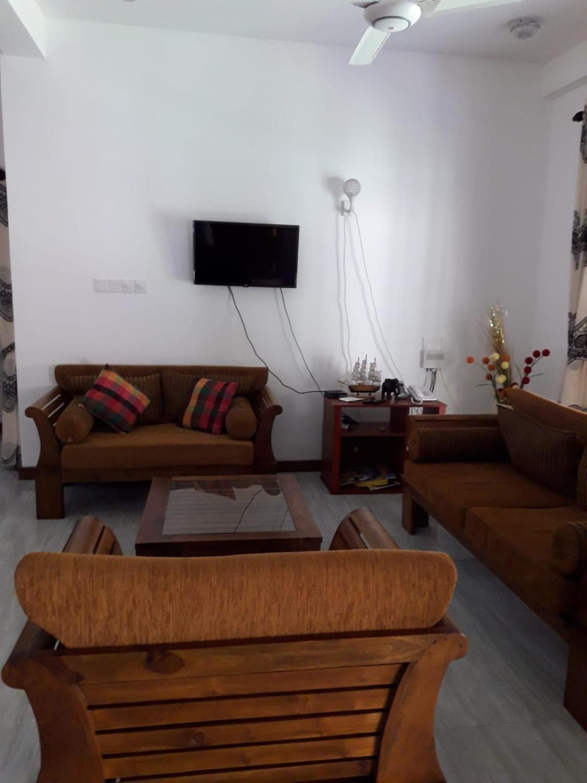 Sisil Villa Matara Buitenkant foto