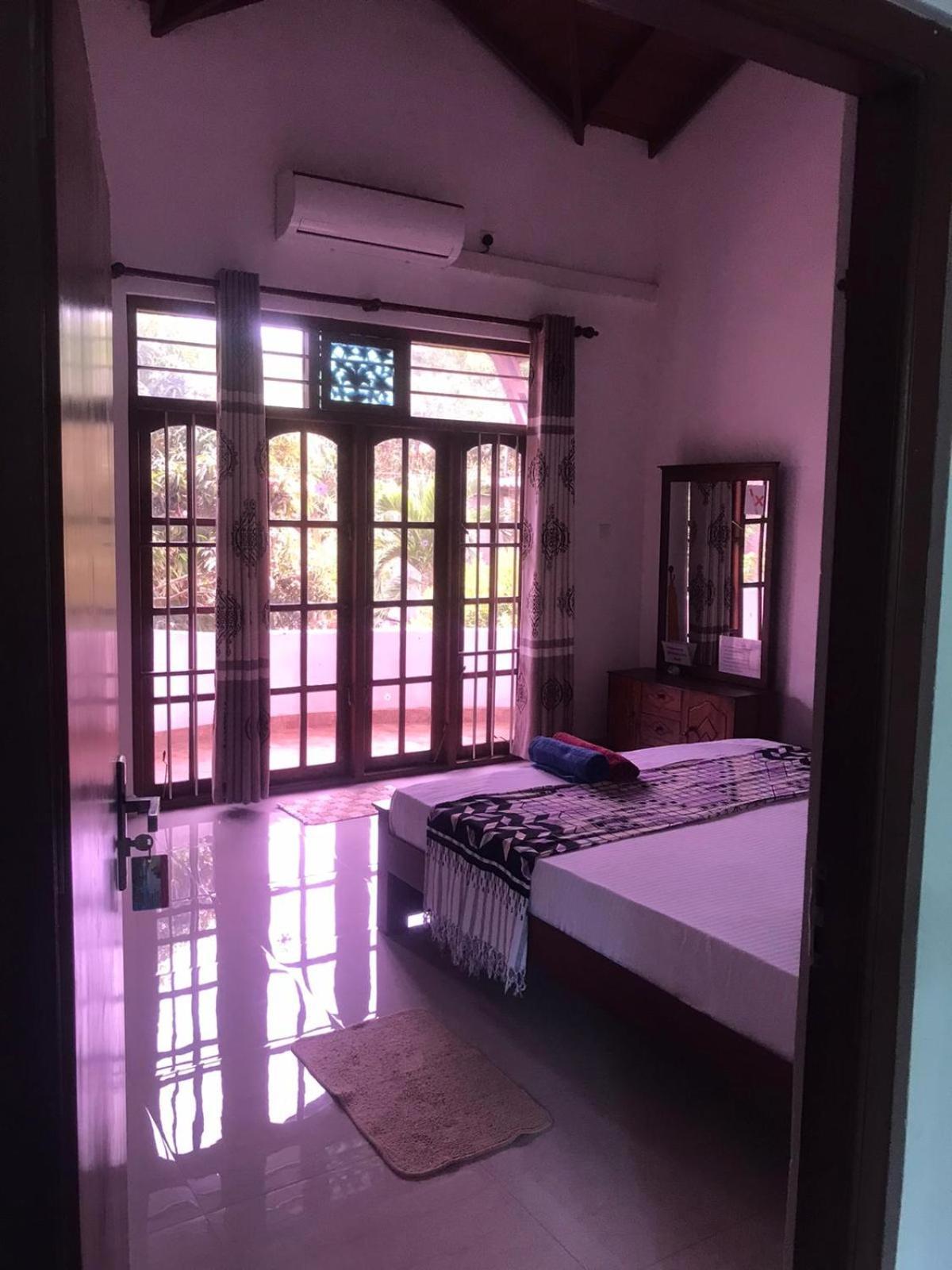 Sisil Villa Matara Buitenkant foto